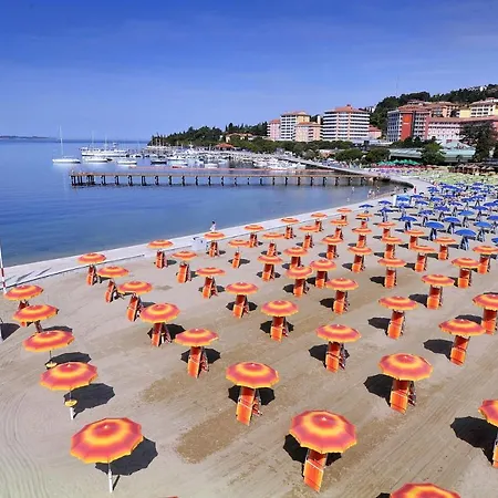 Apartma Maravea Blizu Morja - Maravea Near The Sea *