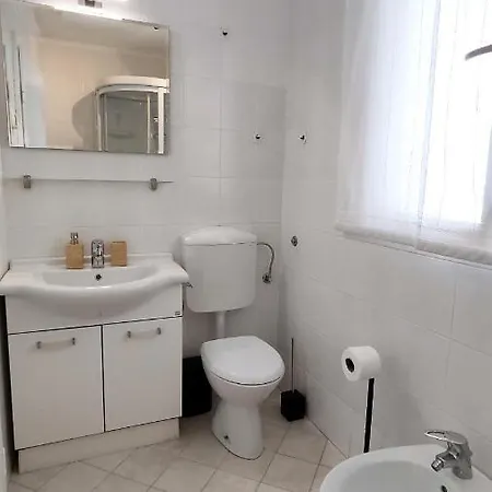Apartma Maravea Blizu Morja - Maravea Near The Sea * إيزولا