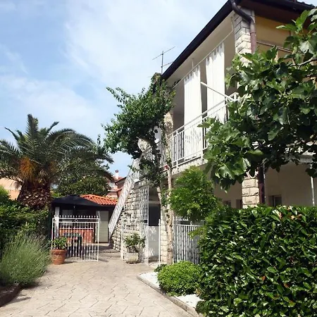 شقة Apartma Maravea Blizu Morja - Maravea Near The Sea