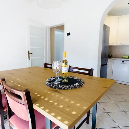 شقة Apartma Maravea Blizu Morja - Maravea Near The Sea *